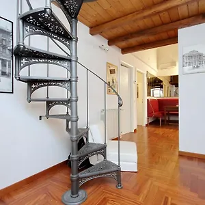 loving-colosseum-loft.it-romehotels.com/